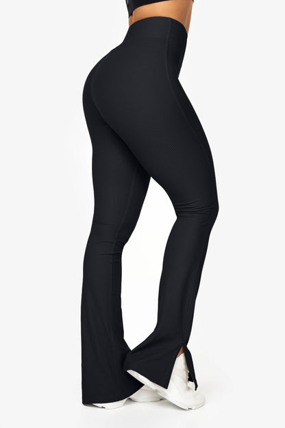 Black Ribbed Flare Pants - for dame - Famme - Leggings