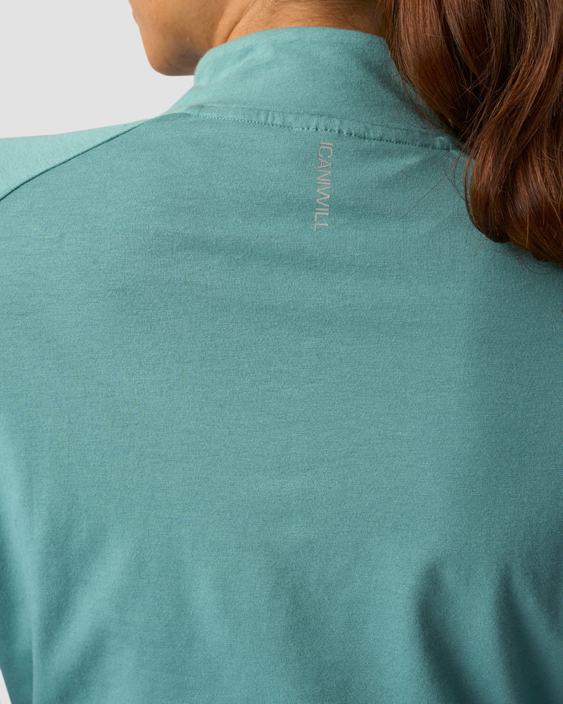 define cropped 1/4 zip adjustable mineral green