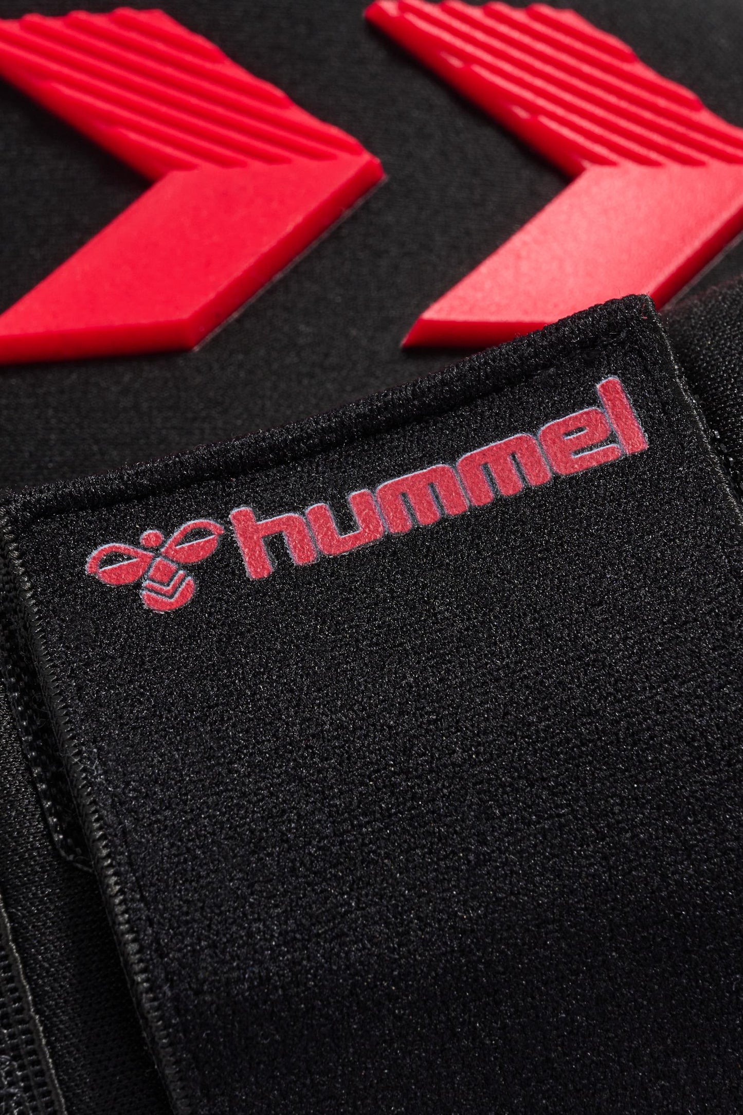 HUMMEL - Hmlgk Gloves Hyper Grip - Black/white/red