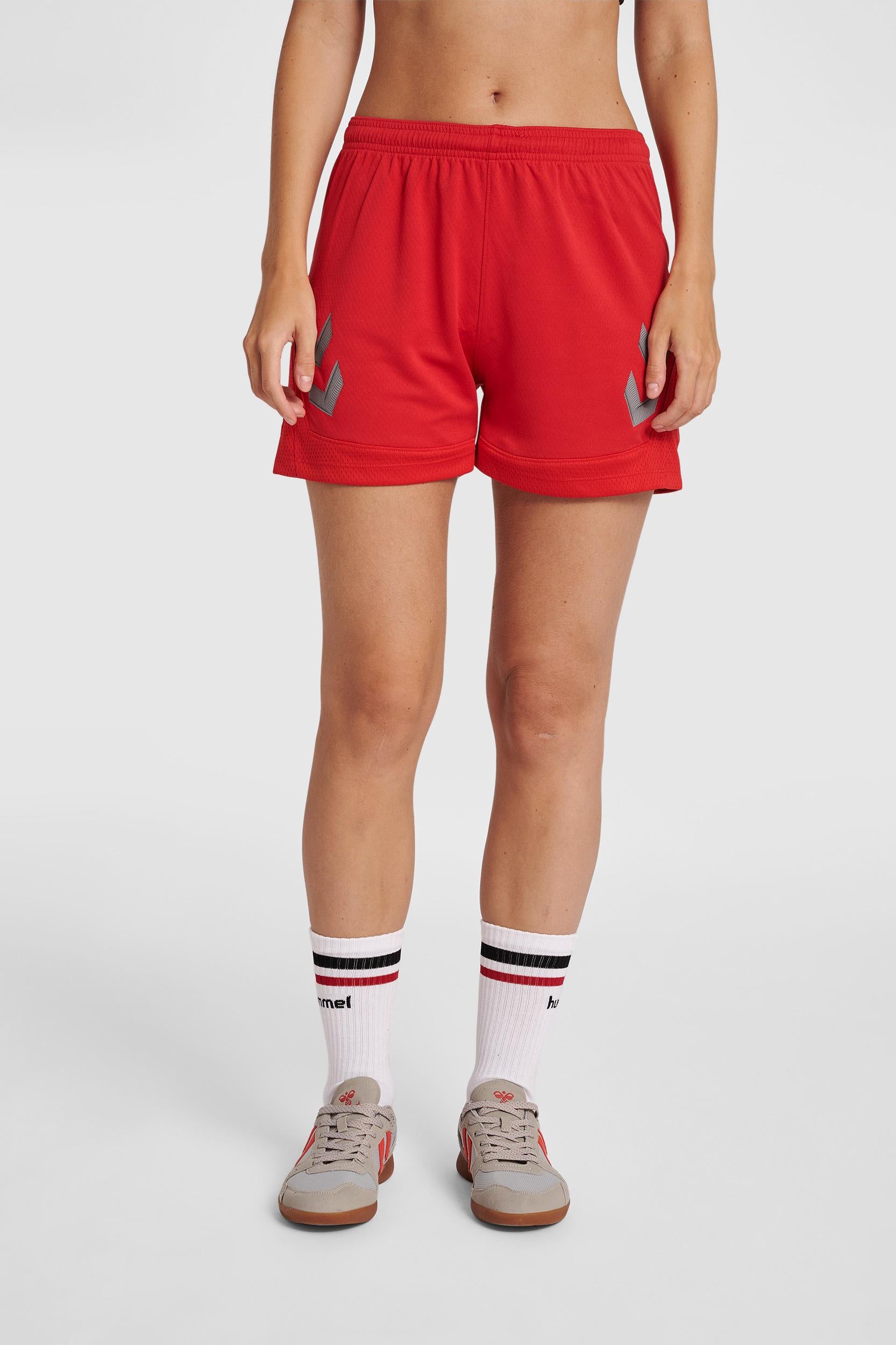 HUMMEL - Hmllead Womens Poly Shorts - True Red