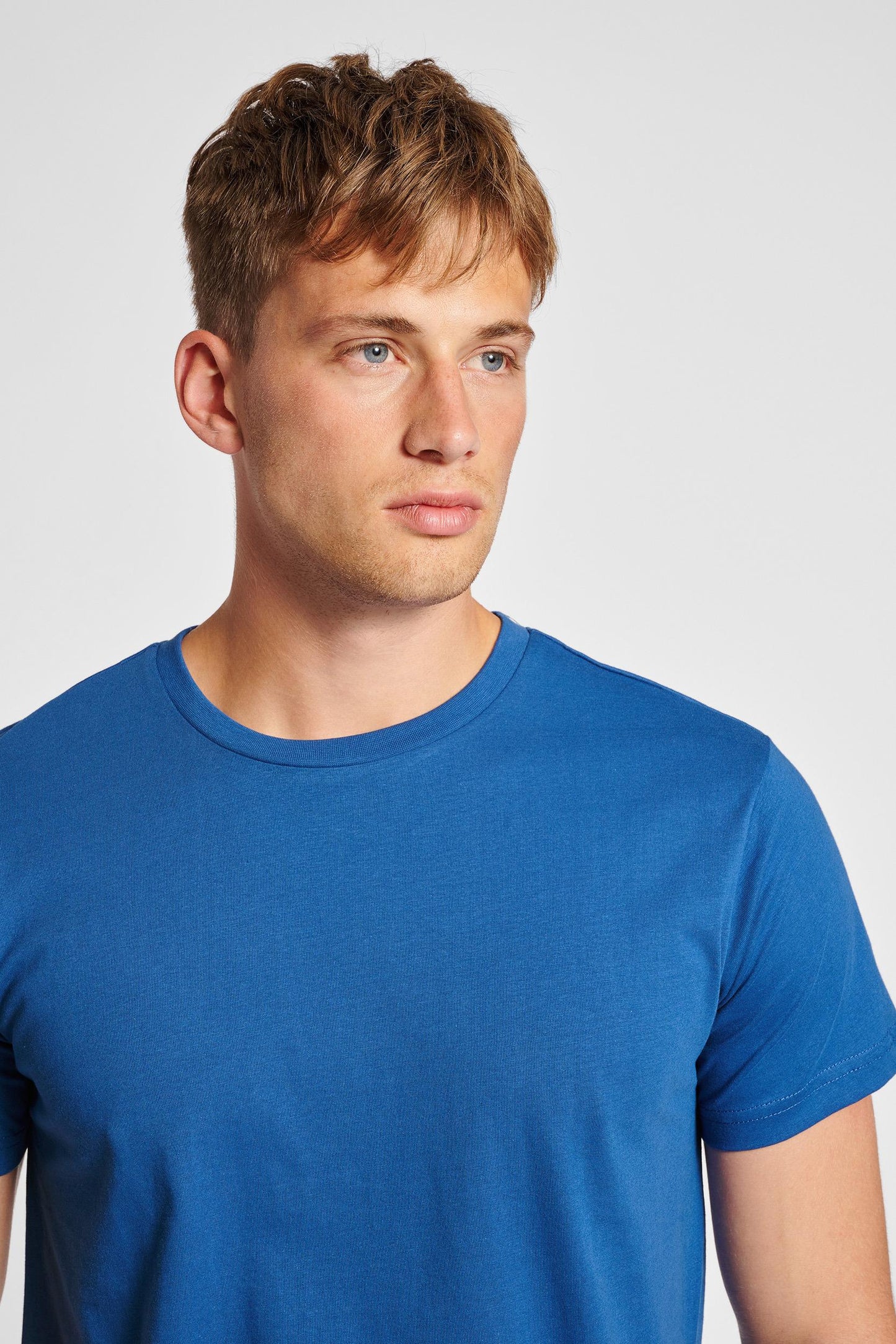 HUMMEL - Hmlred Basic T-shirt S/s - True Blue