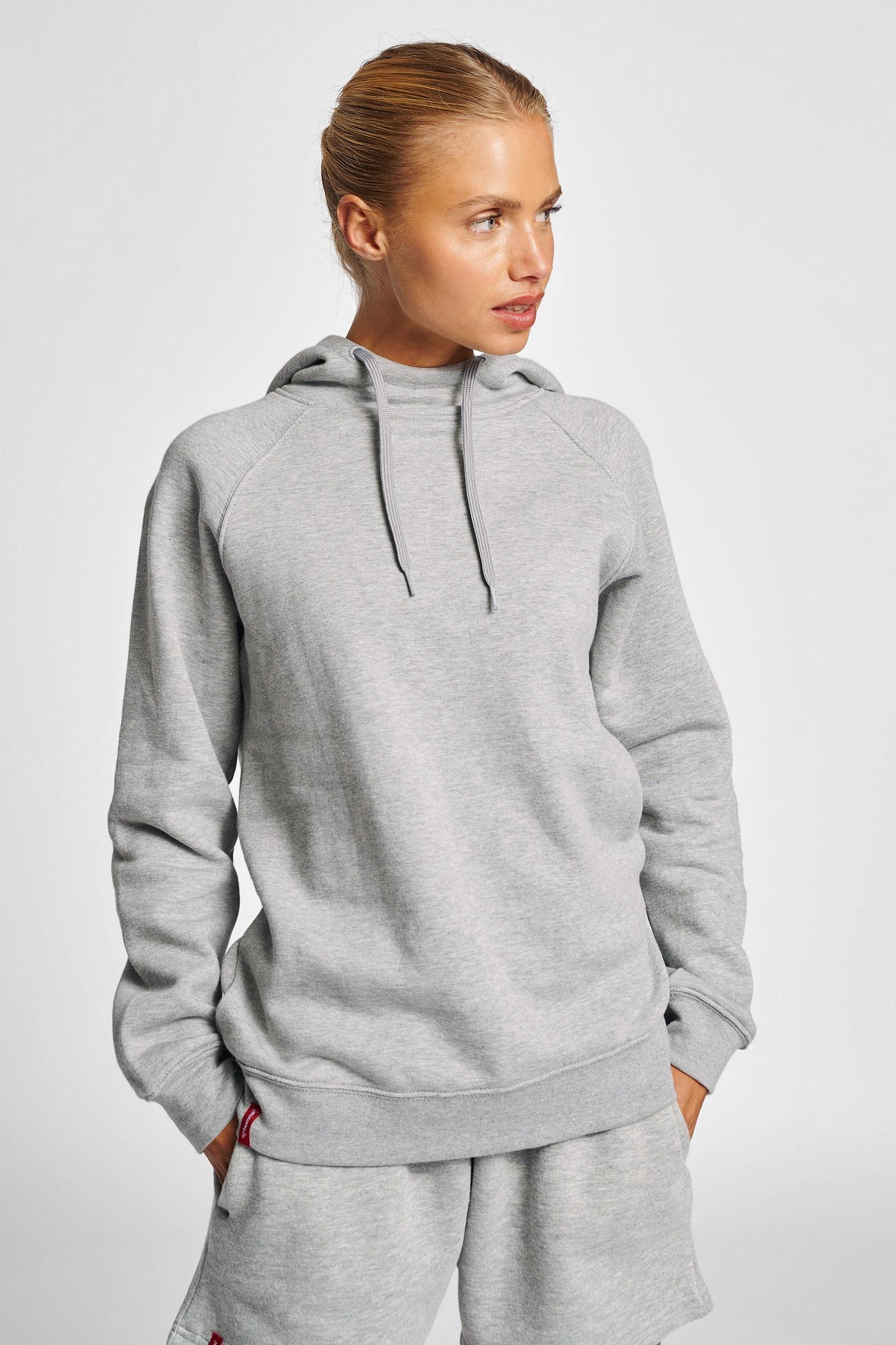 HUMMEL - Hmlred Heavy Hoodie Woman - Grey Melange