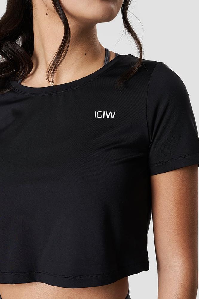 ICANIWILL - Training Crop Top - Black