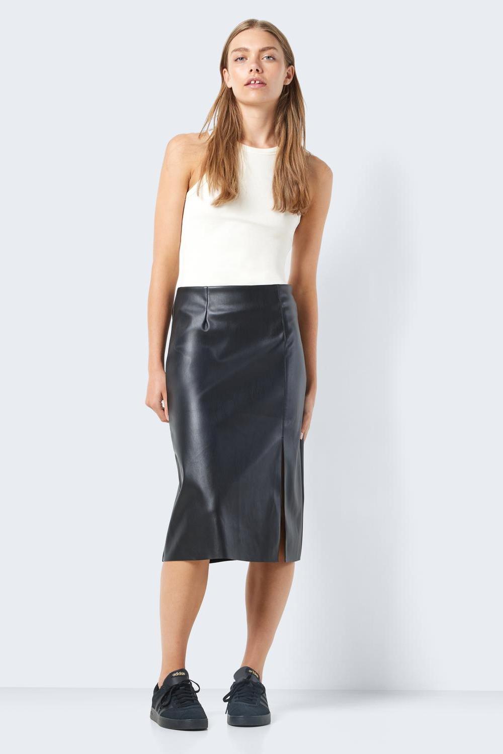 NOISY MAY - Clara Hw Slit Midi Length Skirt - Black