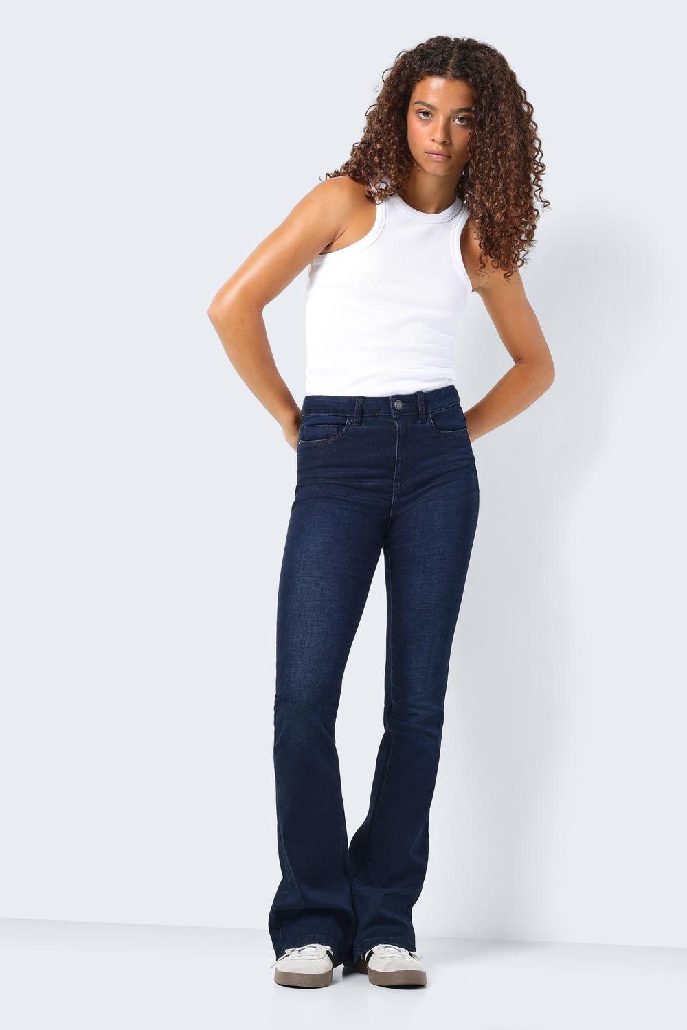 NOISY MAY - Sallie Hw Flare Jeans - Blue