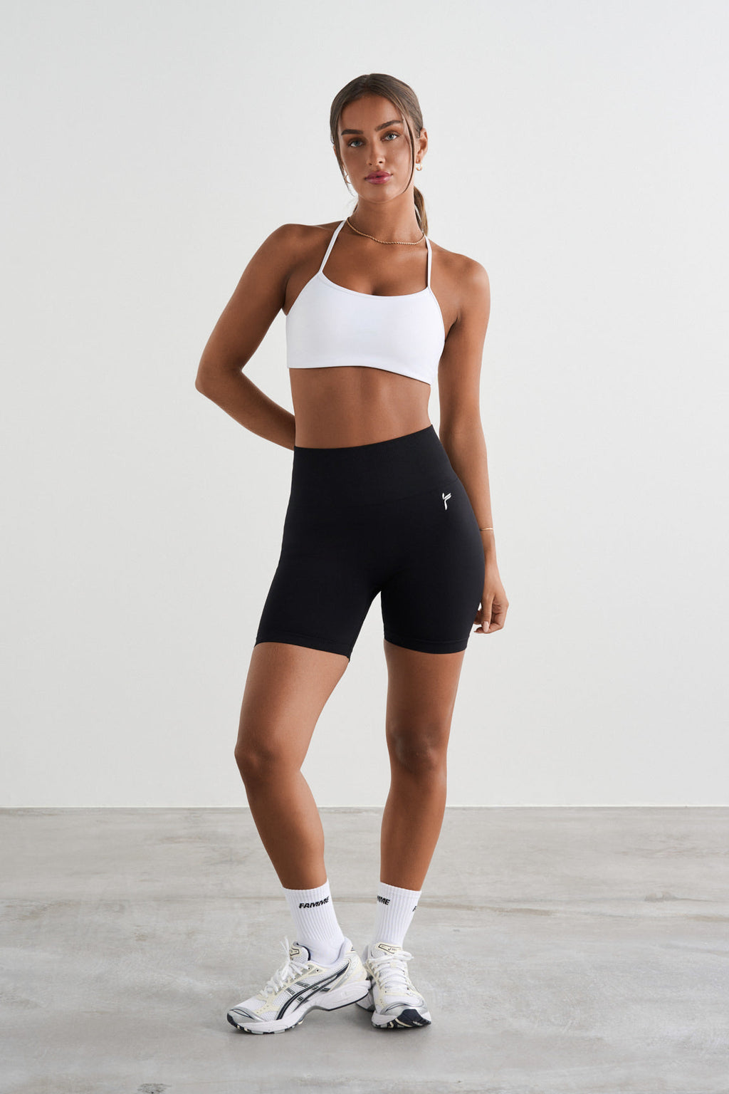 Seamless Scrunch Shorts - for dame - Famme - 